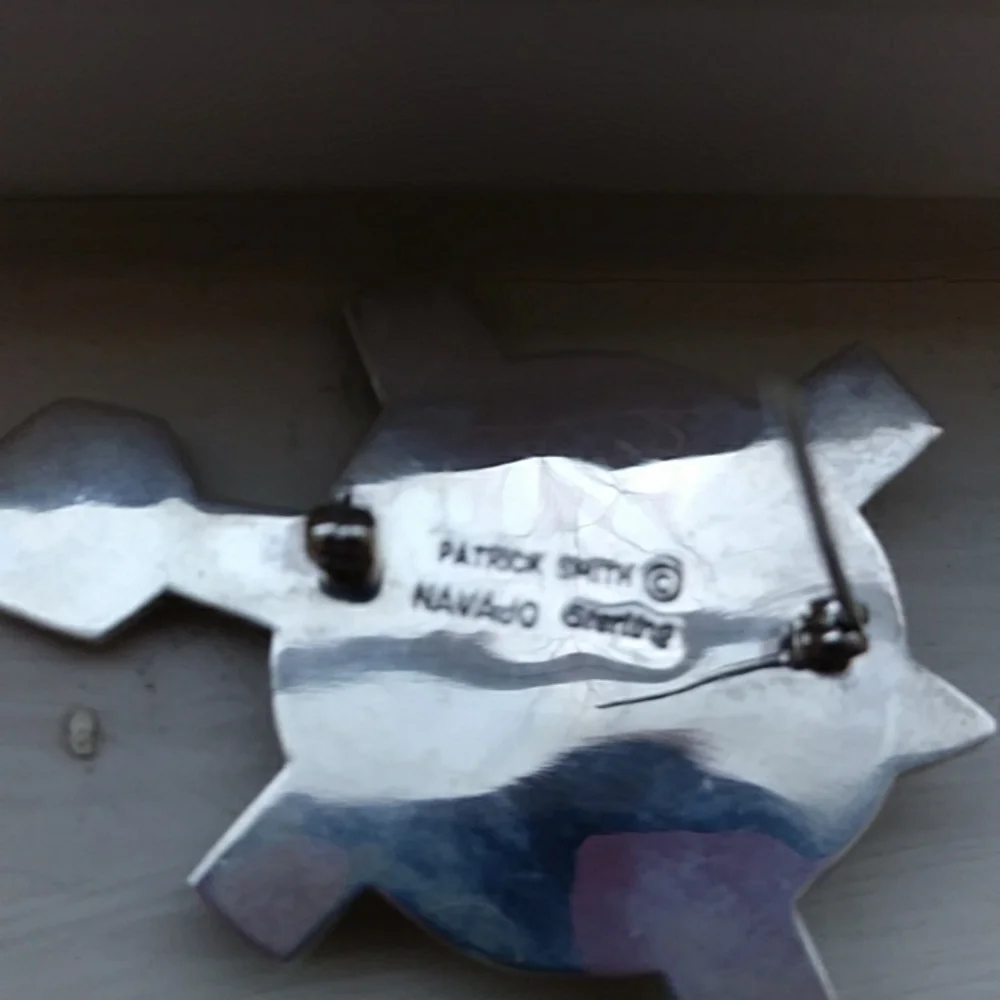 Native American Navajo Sterling Turtle Pin - Picture 7 of 8